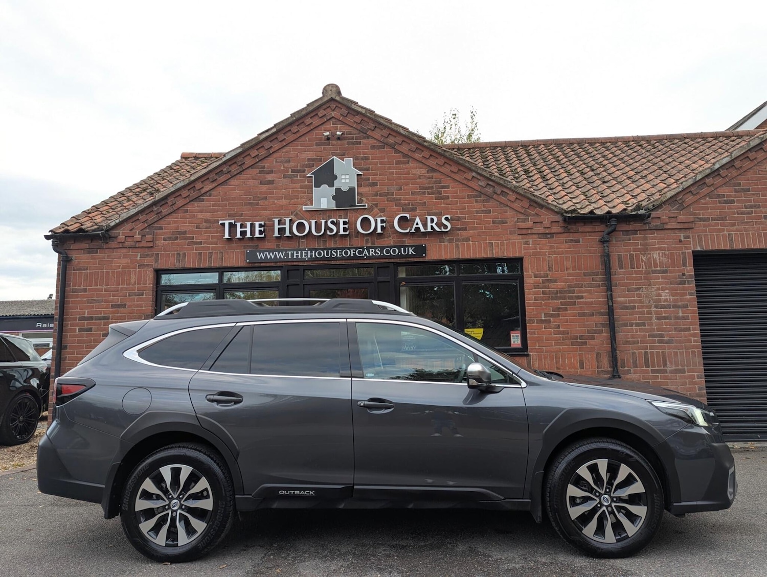 Used Subaru Outback 2024 for sale - 76349099: Photo 2