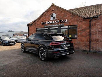 Used Audi RS Q8 2023 for sale - 76457012: Photo
