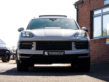Used Porsche Cayenne 2024 for sale - 75905184: Photo