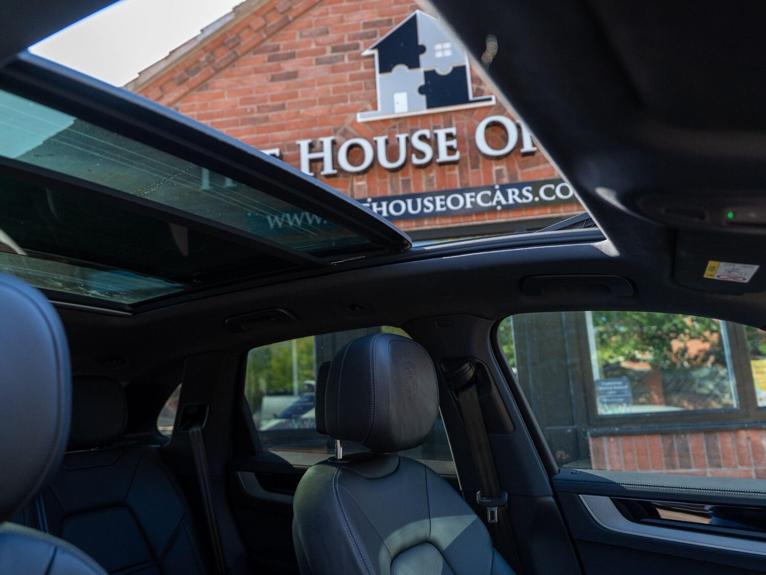 Used Porsche Cayenne 2024 for sale - 75905184: Photo 60