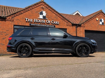 Used Audi Q7 2024 for sale - 79259840: Photo