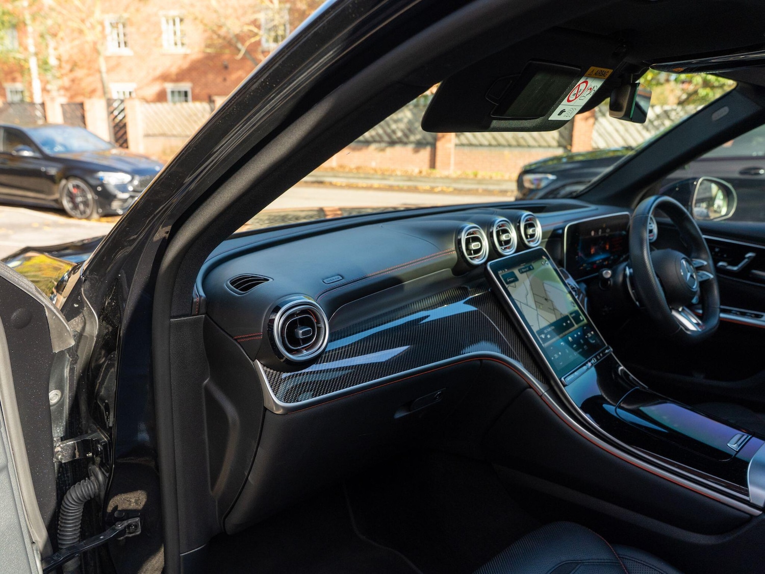 Used Mercedes-Benz GLC 2024 for sale - 76213955: Photo 33