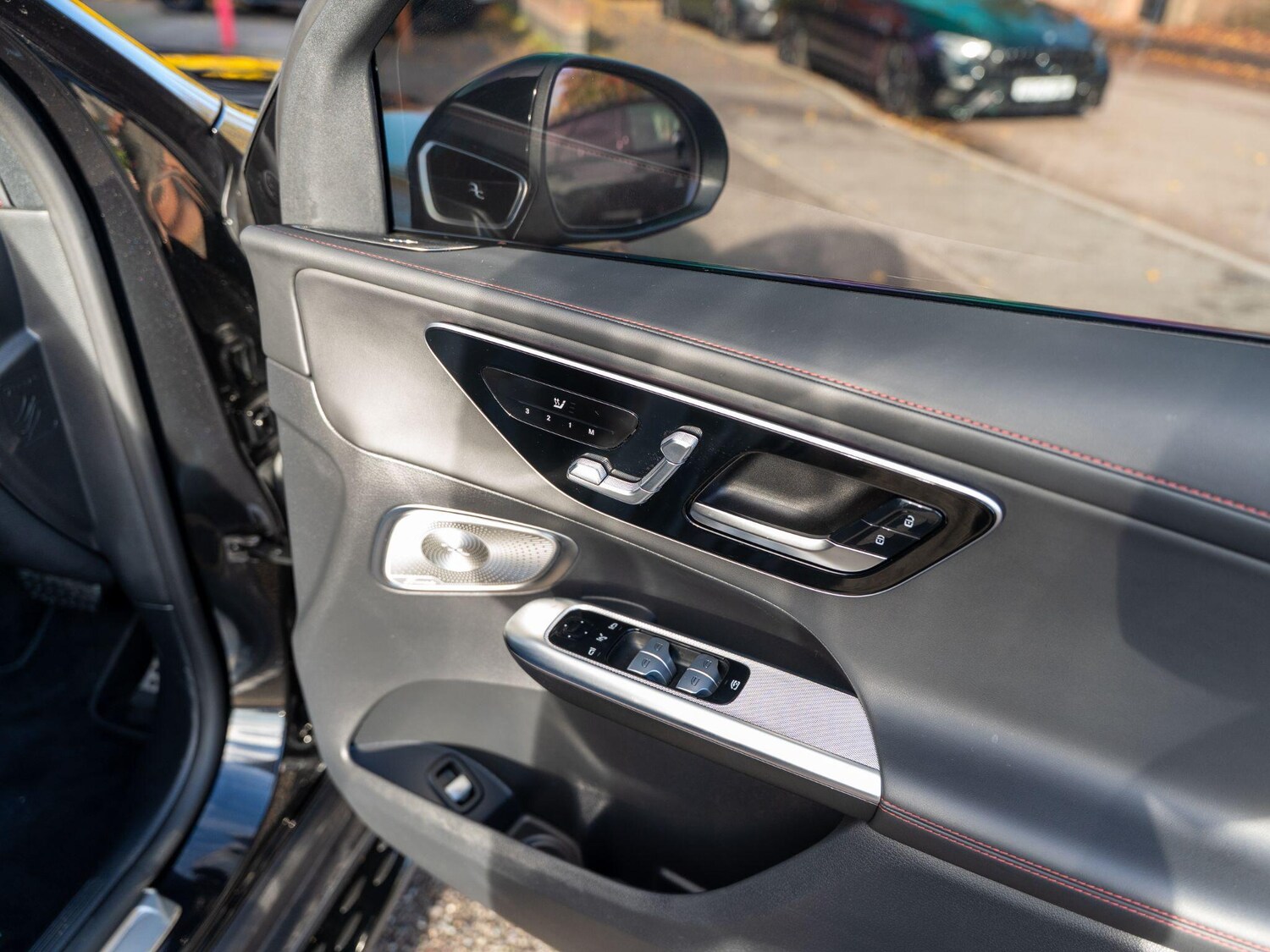 Used Mercedes-Benz GLC 2024 for sale - 76213955: Photo 49