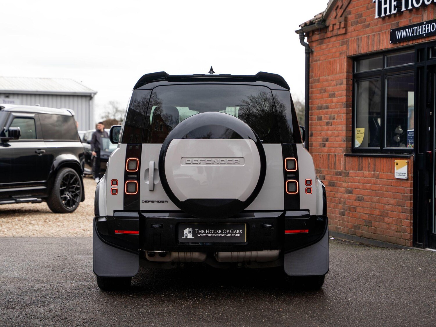 Used Land Rover Defender 2025 for sale - 77799244: Photo 16