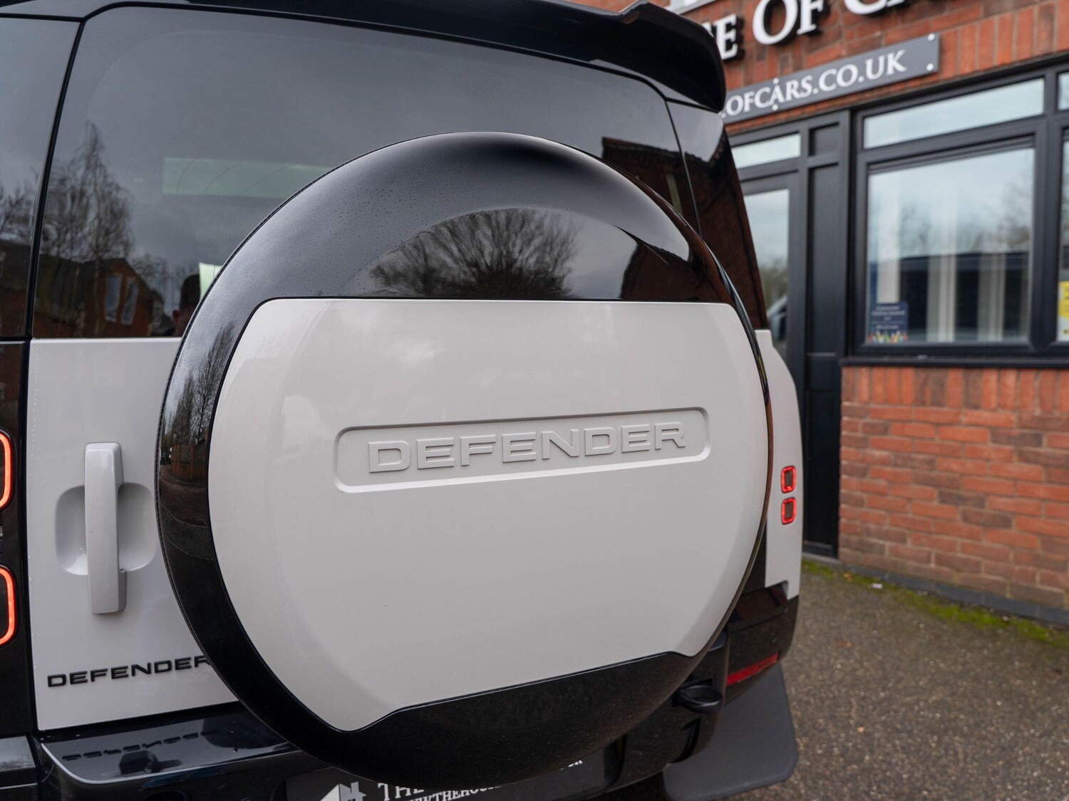 Used Land Rover Defender 2025 for sale - 77799244: Photo 30