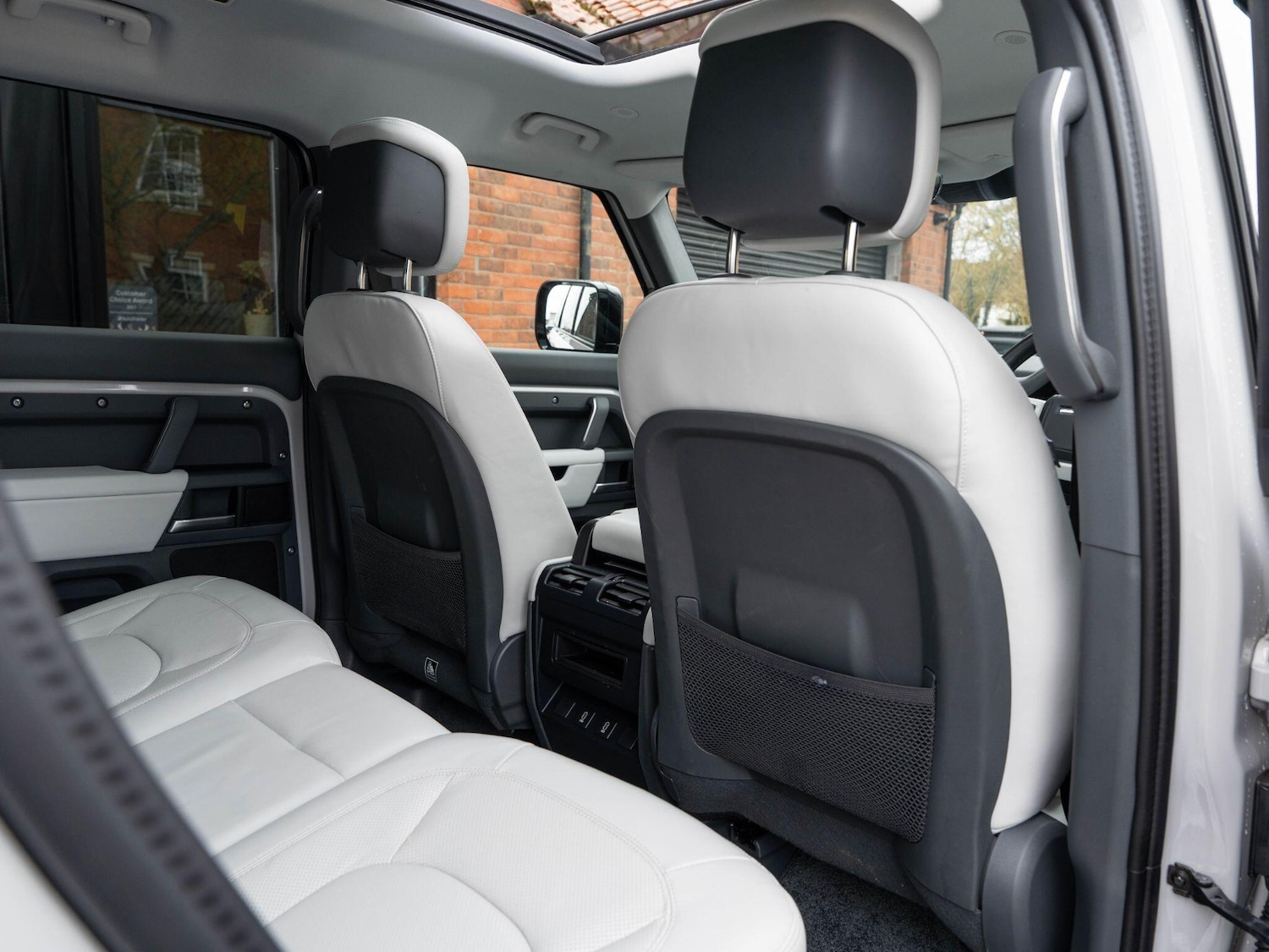 Used Land Rover Defender 2025 for sale - 77799244: Photo 47