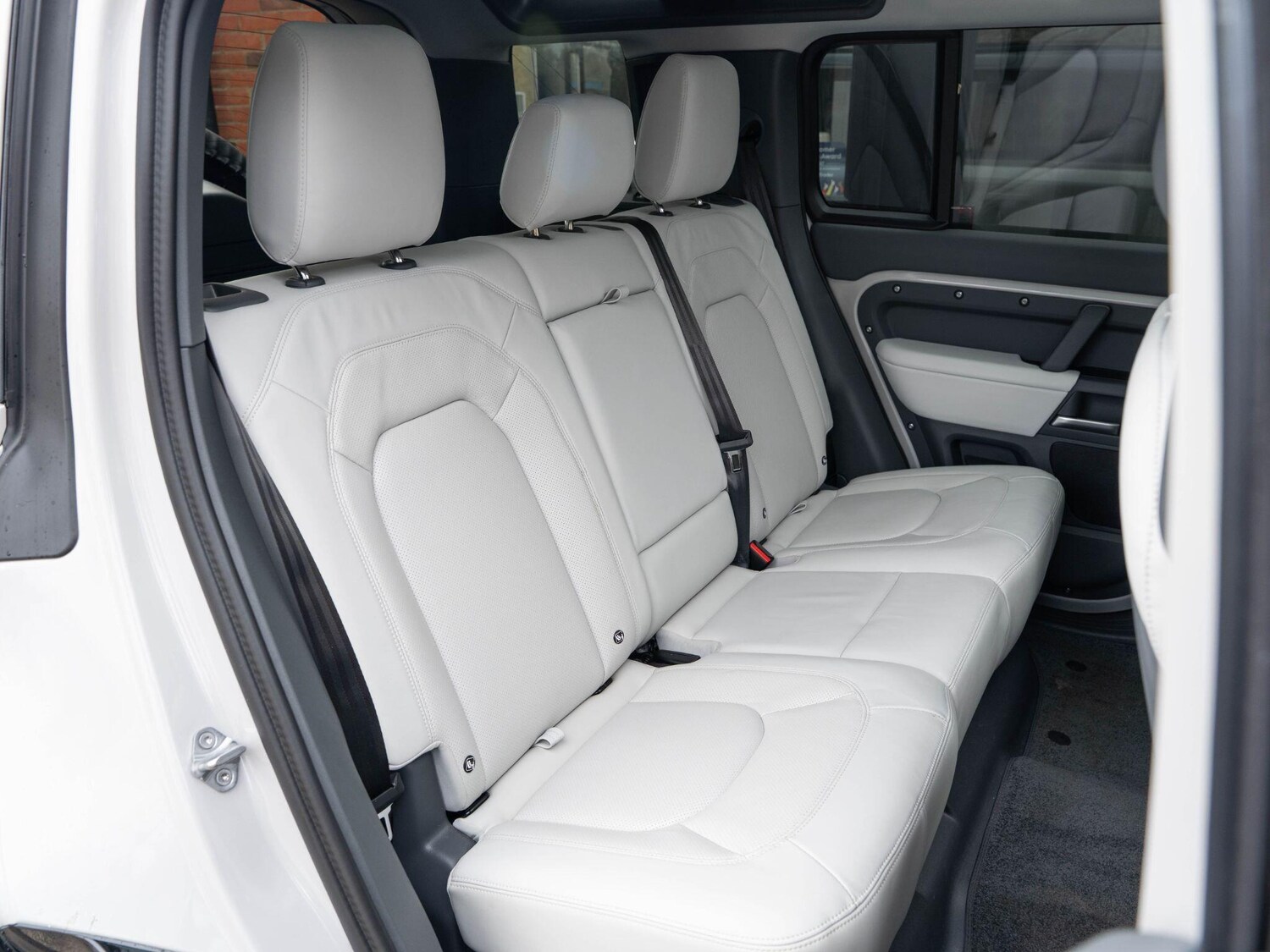 Used Land Rover Defender 2025 for sale - 77799244: Photo 48