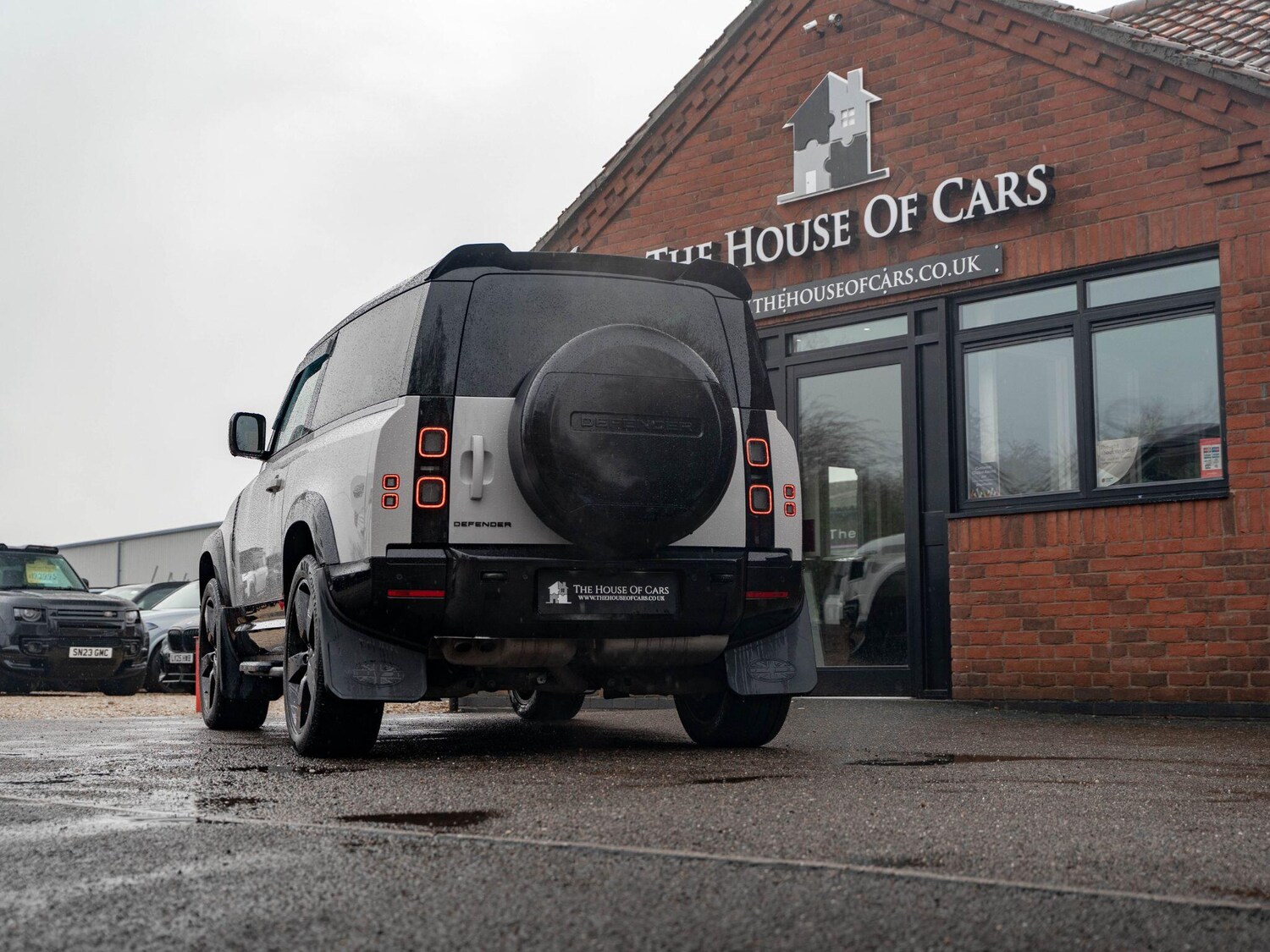 Used Land Rover Defender 90 2025 for sale - 77144318: Photo 16