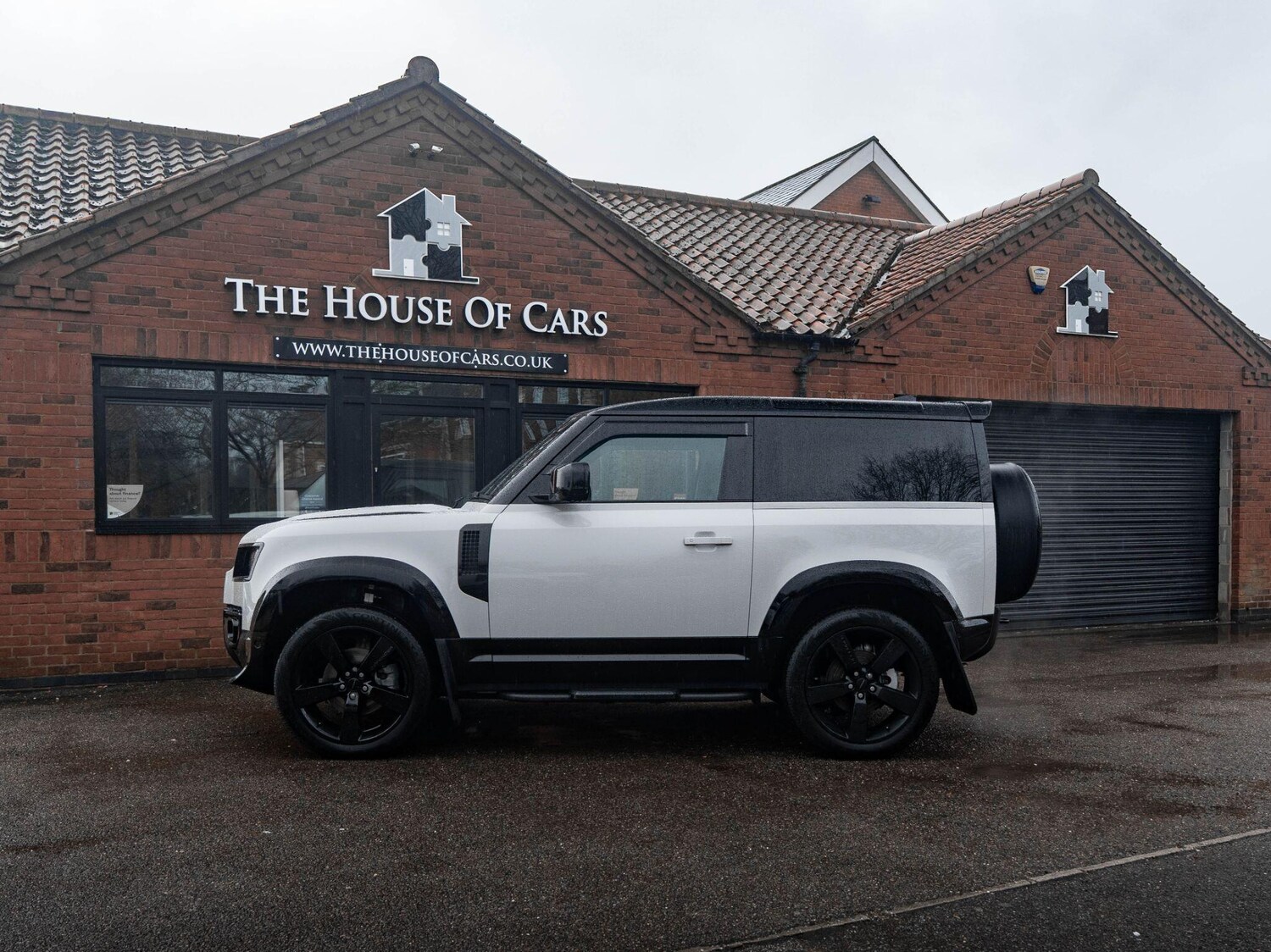 Used Land Rover Defender 90 2025 for sale - 77144318: Photo 21