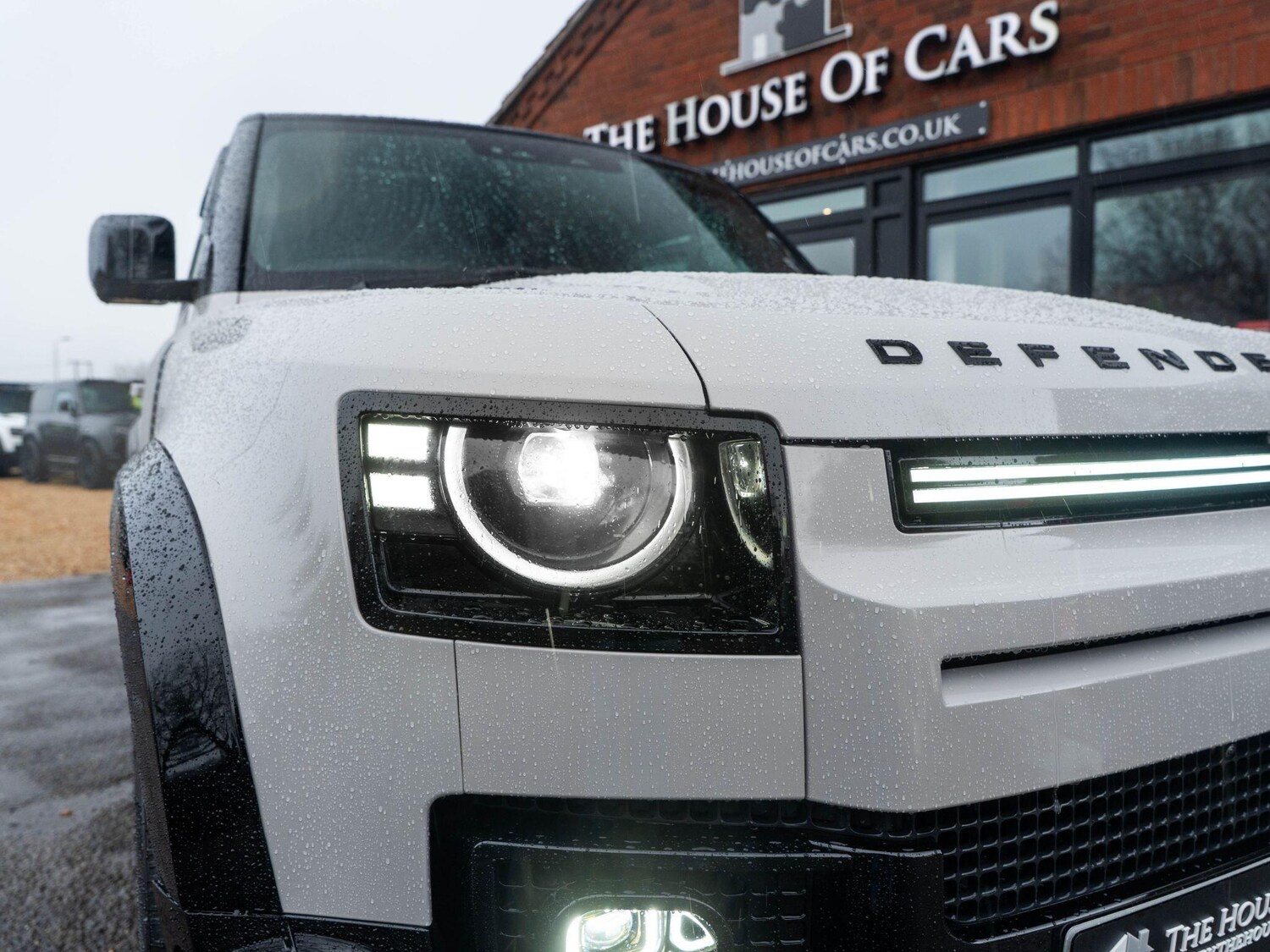 Used Land Rover Defender 90 2025 for sale - 77144318: Photo 24