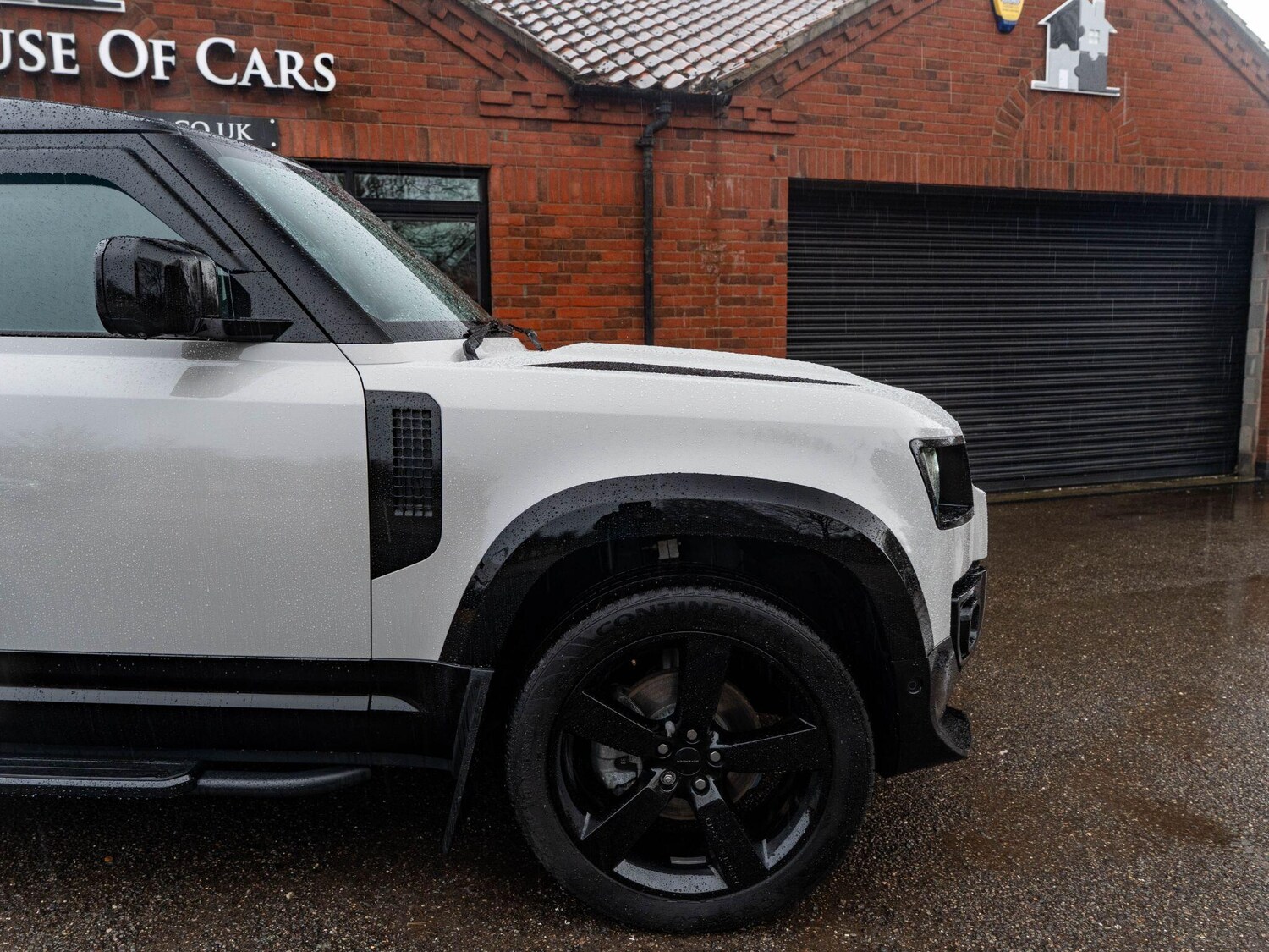 Used Land Rover Defender 90 2025 for sale - 77144318: Photo 31