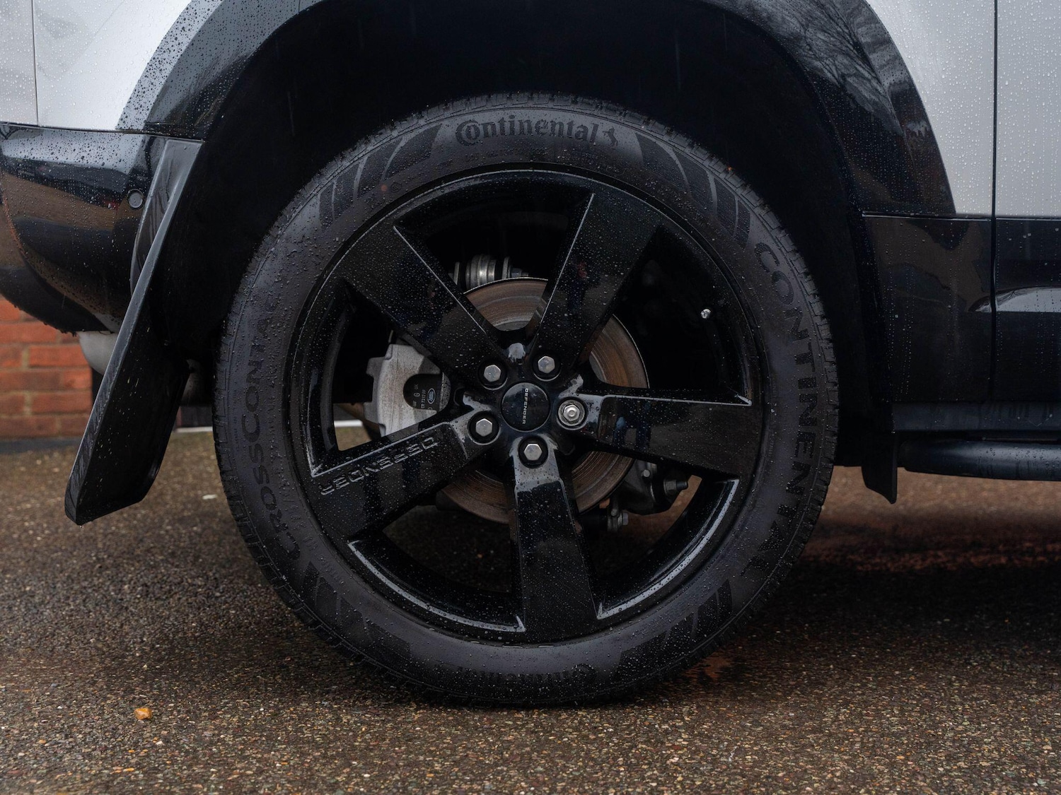 Used Land Rover Defender 90 2025 for sale - 77144318: Photo 32