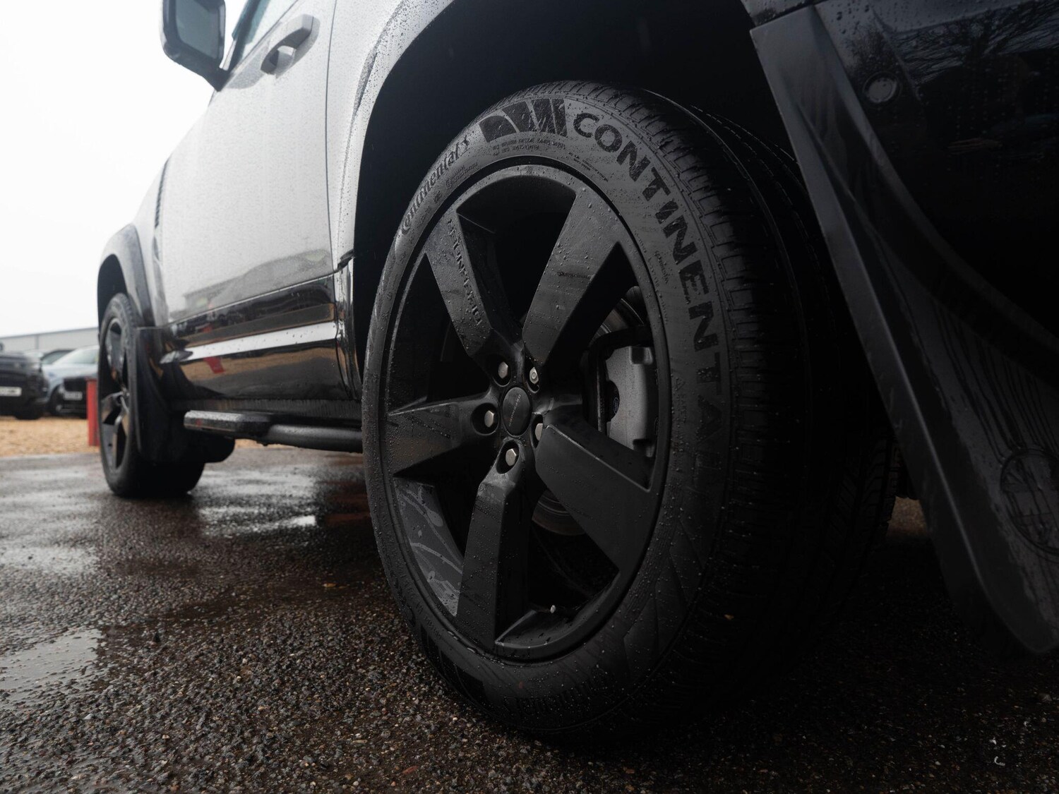 Used Land Rover Defender 90 2025 for sale - 77144318: Photo 33