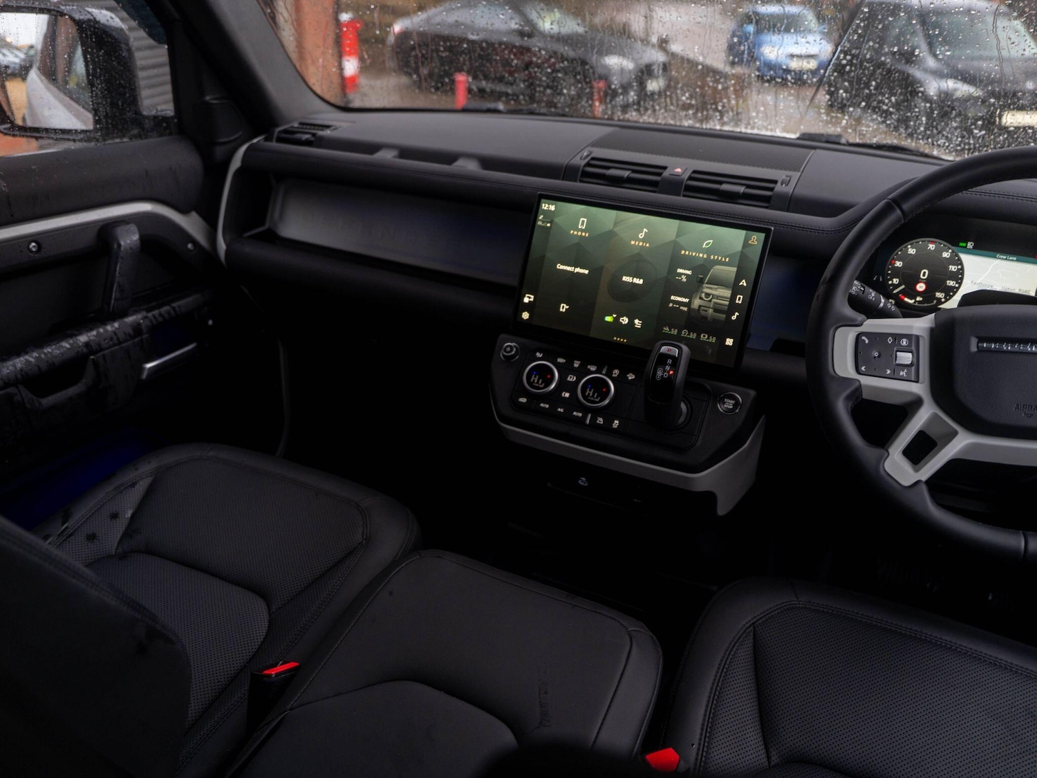 Used Land Rover Defender 90 2025 for sale - 77144318: Photo 41