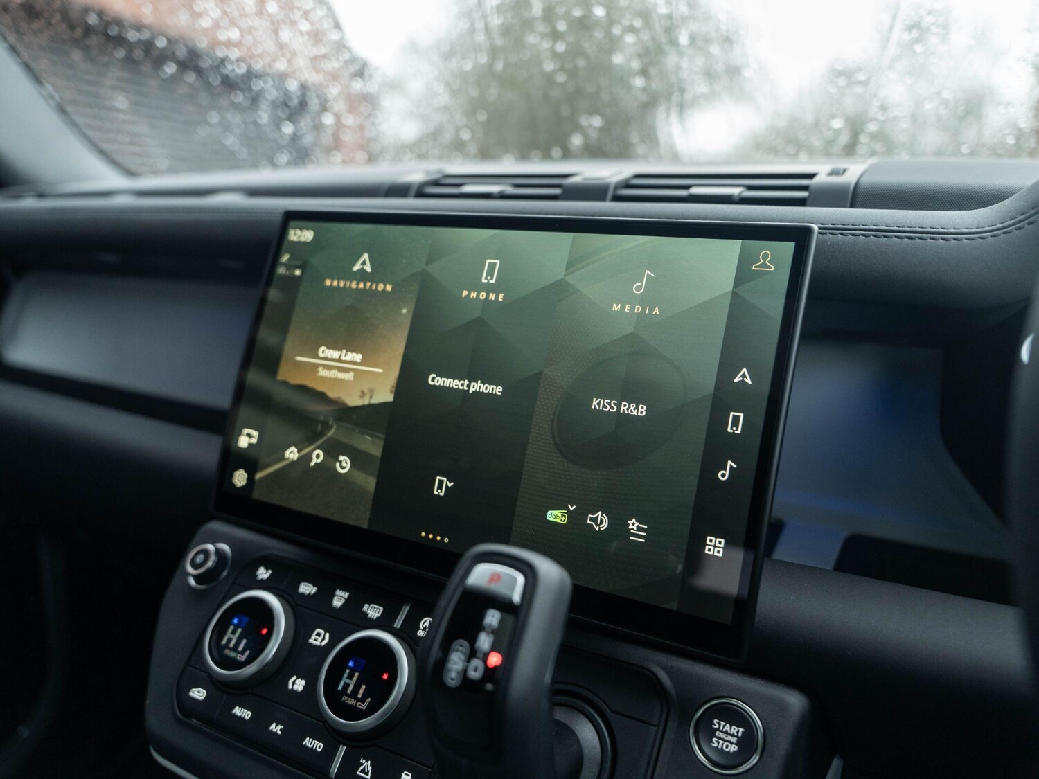 Used Land Rover Defender 90 2025 for sale - 77144318: Photo 53