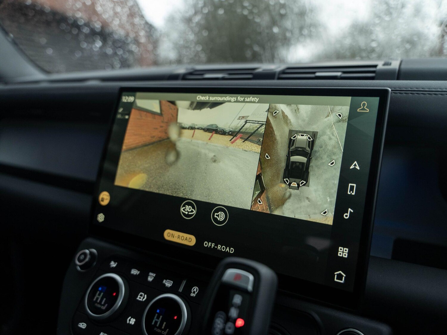 Used Land Rover Defender 90 2025 for sale - 77144318: Photo 57