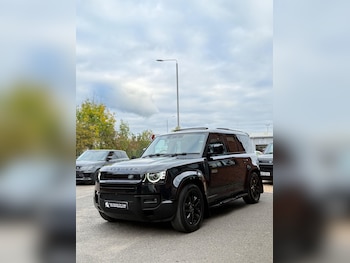 Used Land Rover Defender 110 2022 for sale - 76295640: Photo