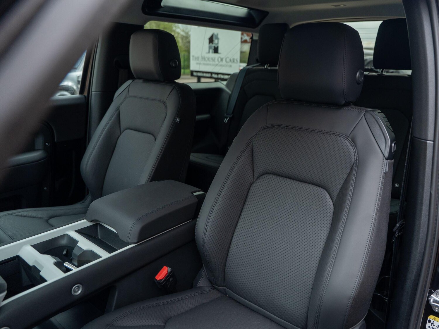 Used Land Rover Defender 2026 for sale - 78128163: Photo 49