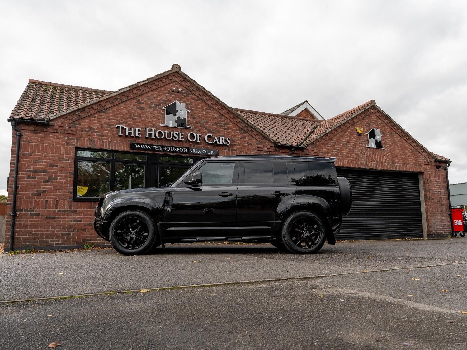 Used Land Rover Defender 110 for sale - 77738637: Photo 12