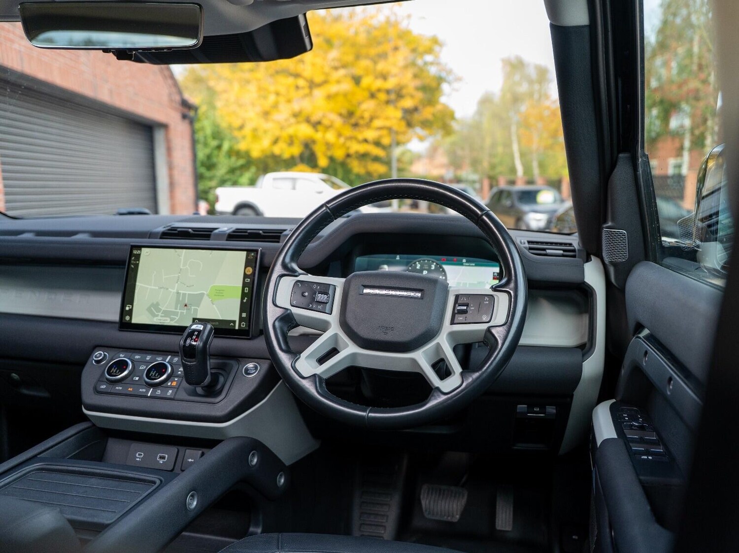 Used Land Rover Defender 110 for sale - 77738637: Photo 24