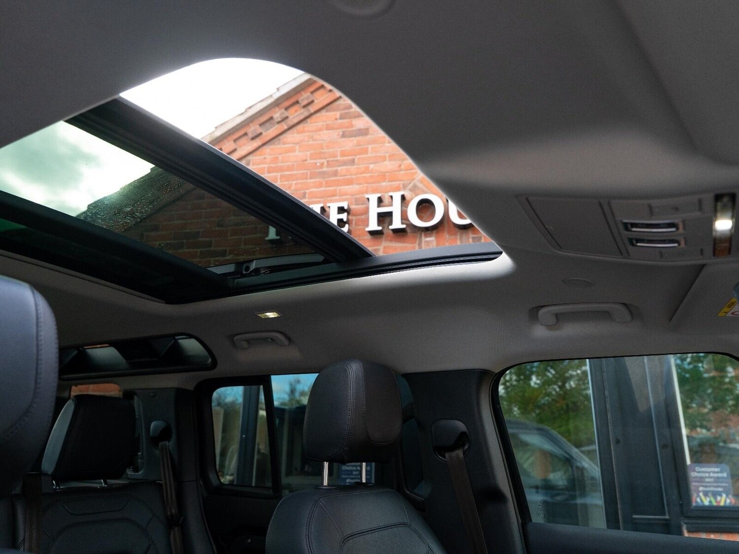 Used Land Rover Defender 110 for sale - 77738637: Photo 26