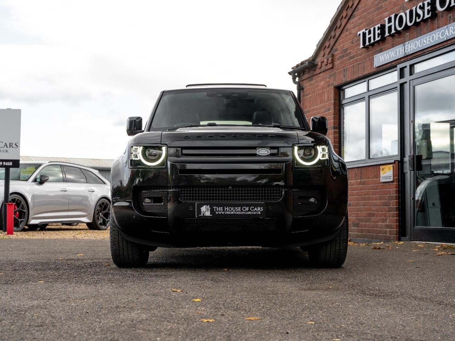 Used Land Rover Defender 110 for sale - 77738637: Photo 8