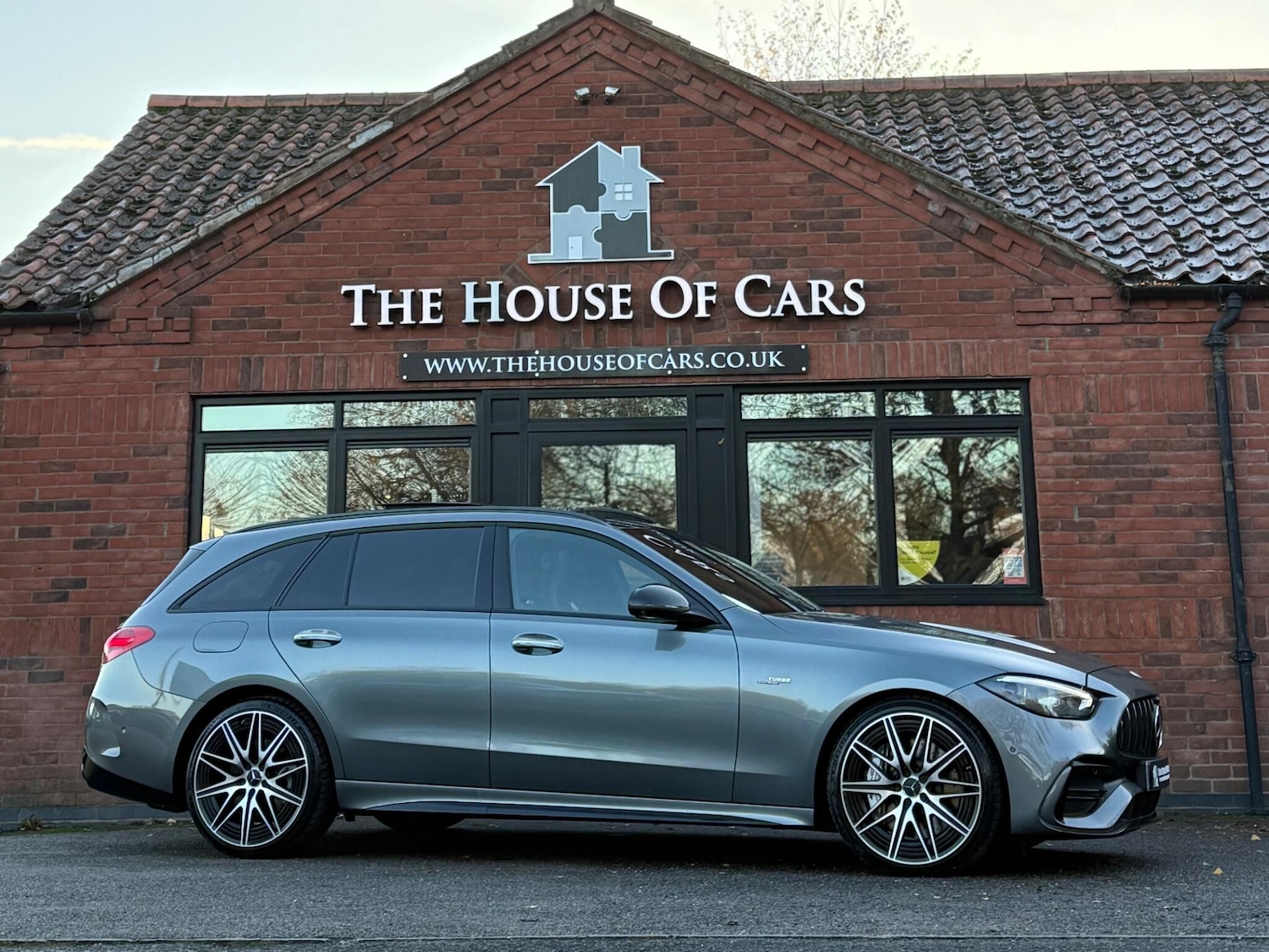 Used Mercedes-Benz C Class 2025 for sale - 76771709: Photo 2