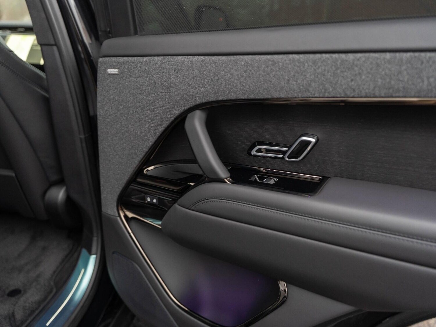 Used Land Rover Defender 2025 for sale - 77344382: Photo 41