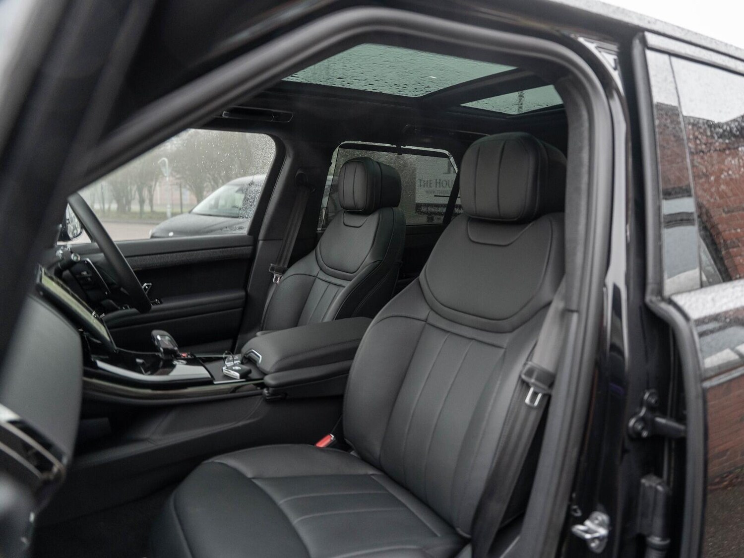 Used Land Rover Defender 2025 for sale - 77344382: Photo 50