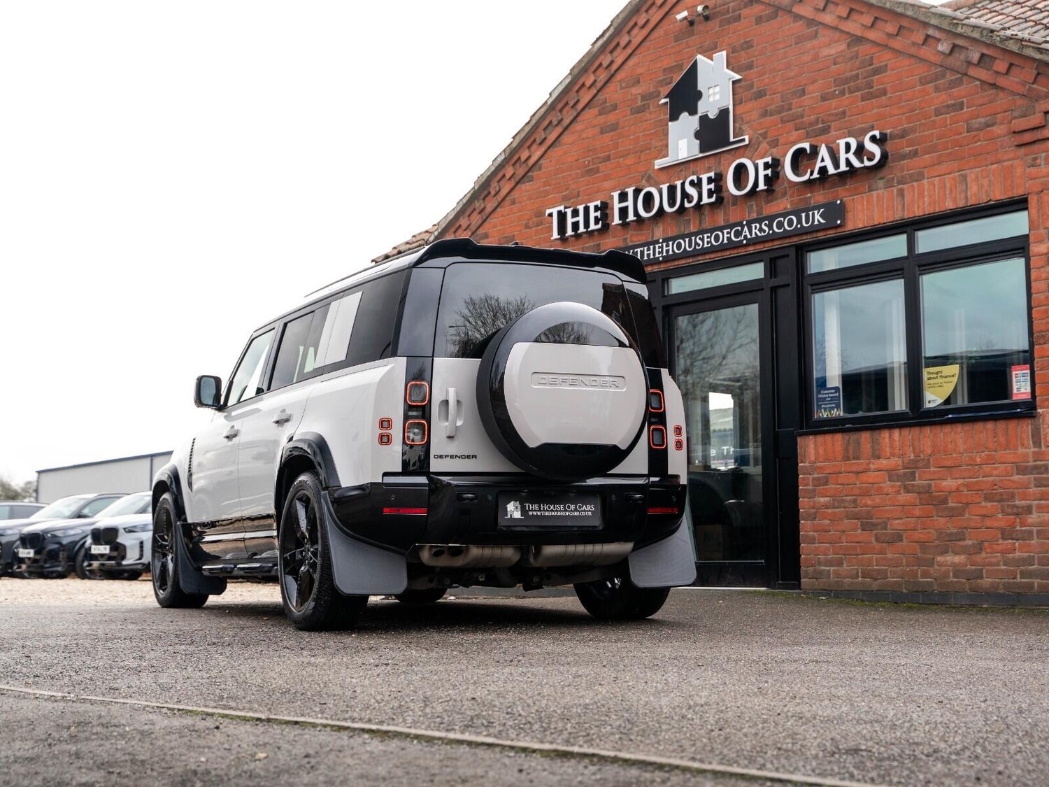 Used Land Rover Defender 110 for sale - 77671121: Photo 11