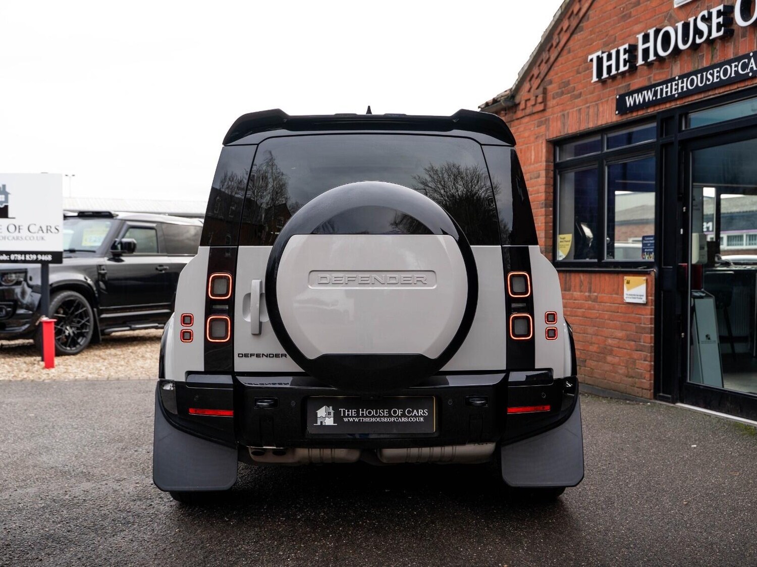 Used Land Rover Defender 110 for sale - 77671121: Photo 12