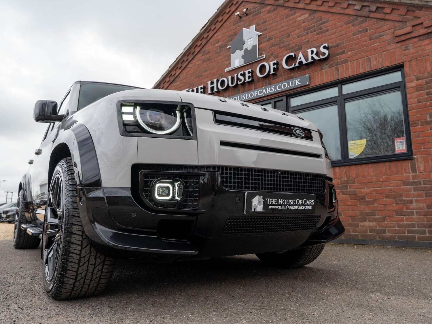 Used Land Rover Defender 110 2026 for sale - 77671121: Photo 26