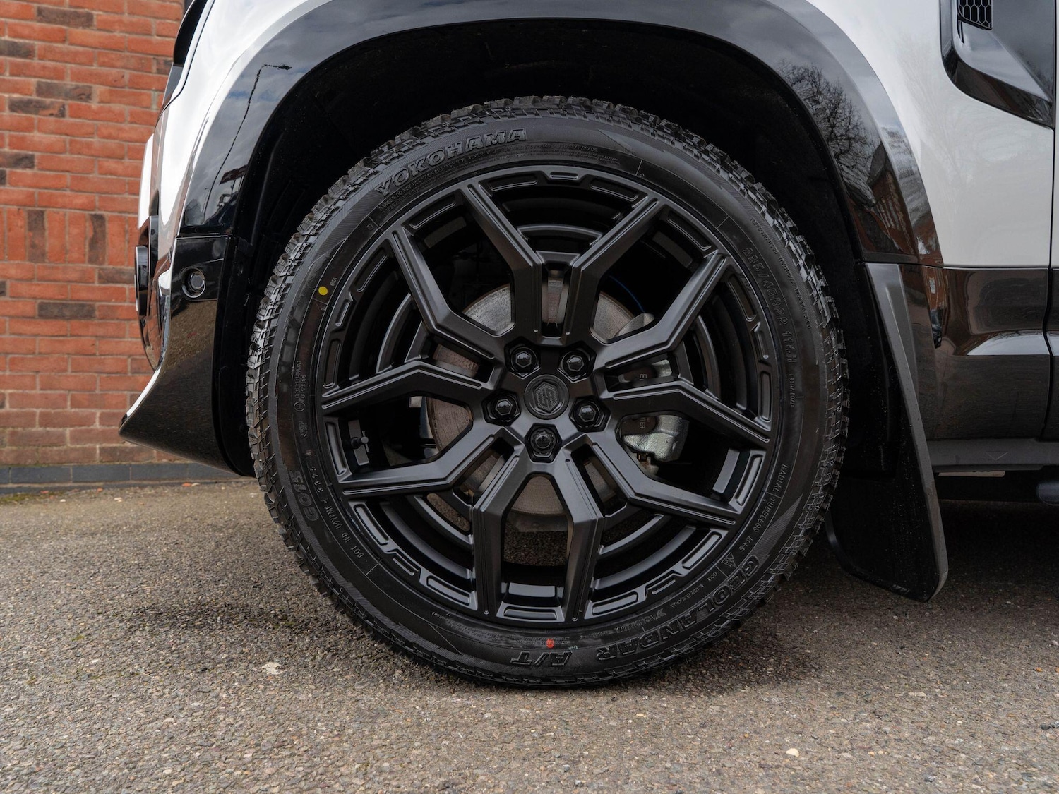 Used Land Rover Defender 110 2026 for sale - 77671121: Photo 39