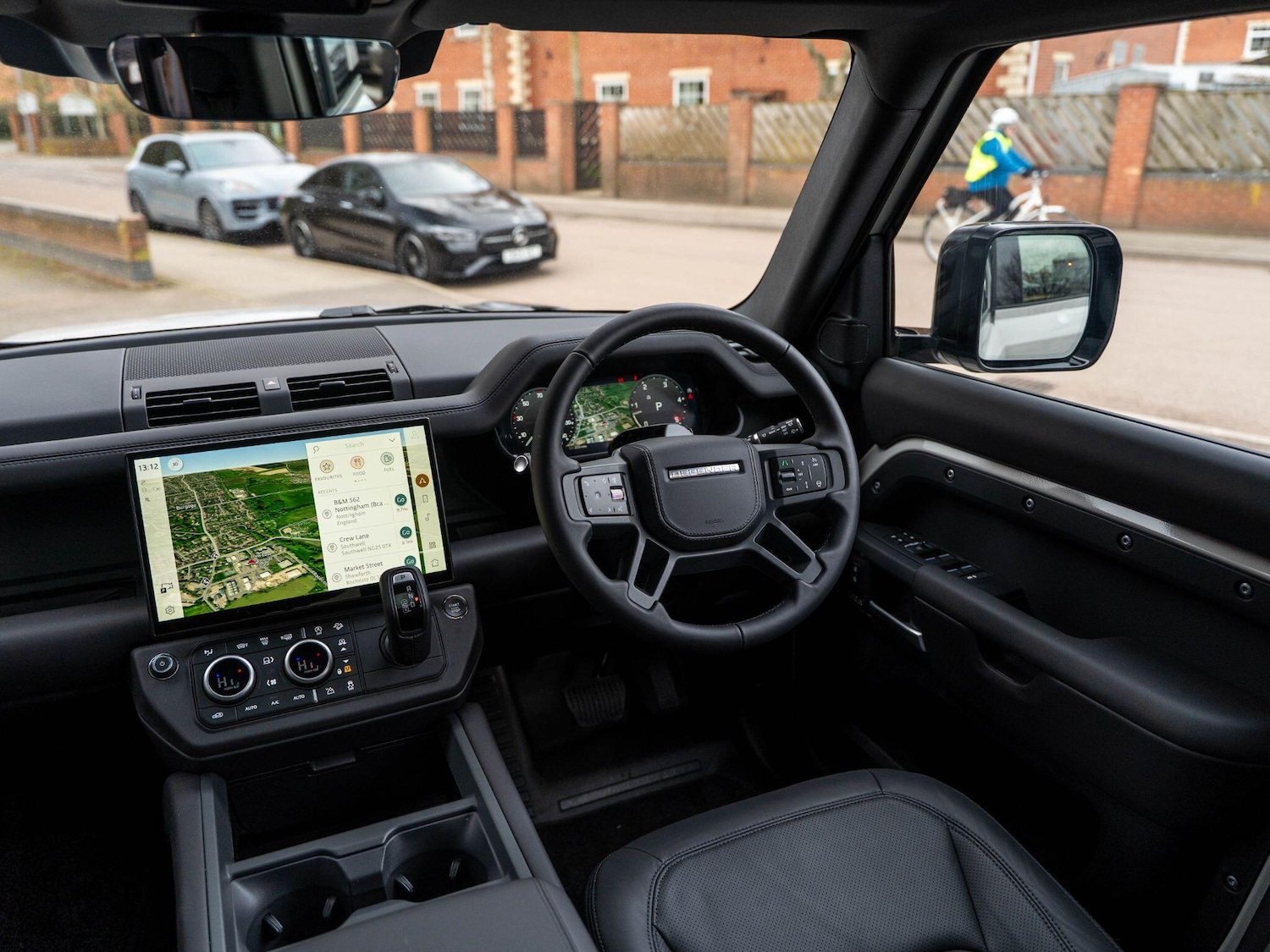 Used Land Rover Defender 110 2026 for sale - 77671121: Photo 43