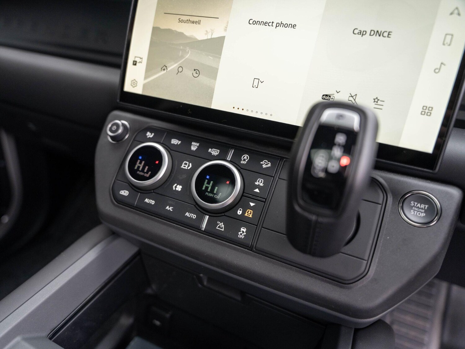 Used Land Rover Defender 110 2026 for sale - 77671121: Photo 58