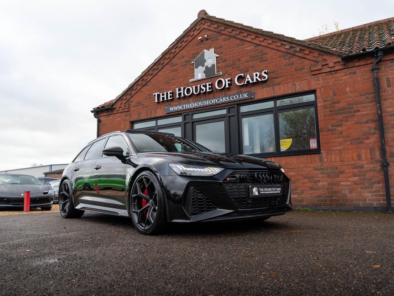 Used Audi RS6 Avant 2025 for sale - 76666841: Photo 11