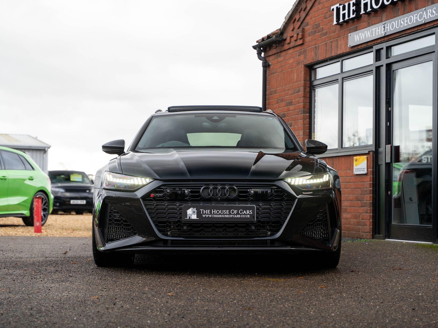 Used Audi RS6 Avant 2025 for sale - 76666841: Photo 16