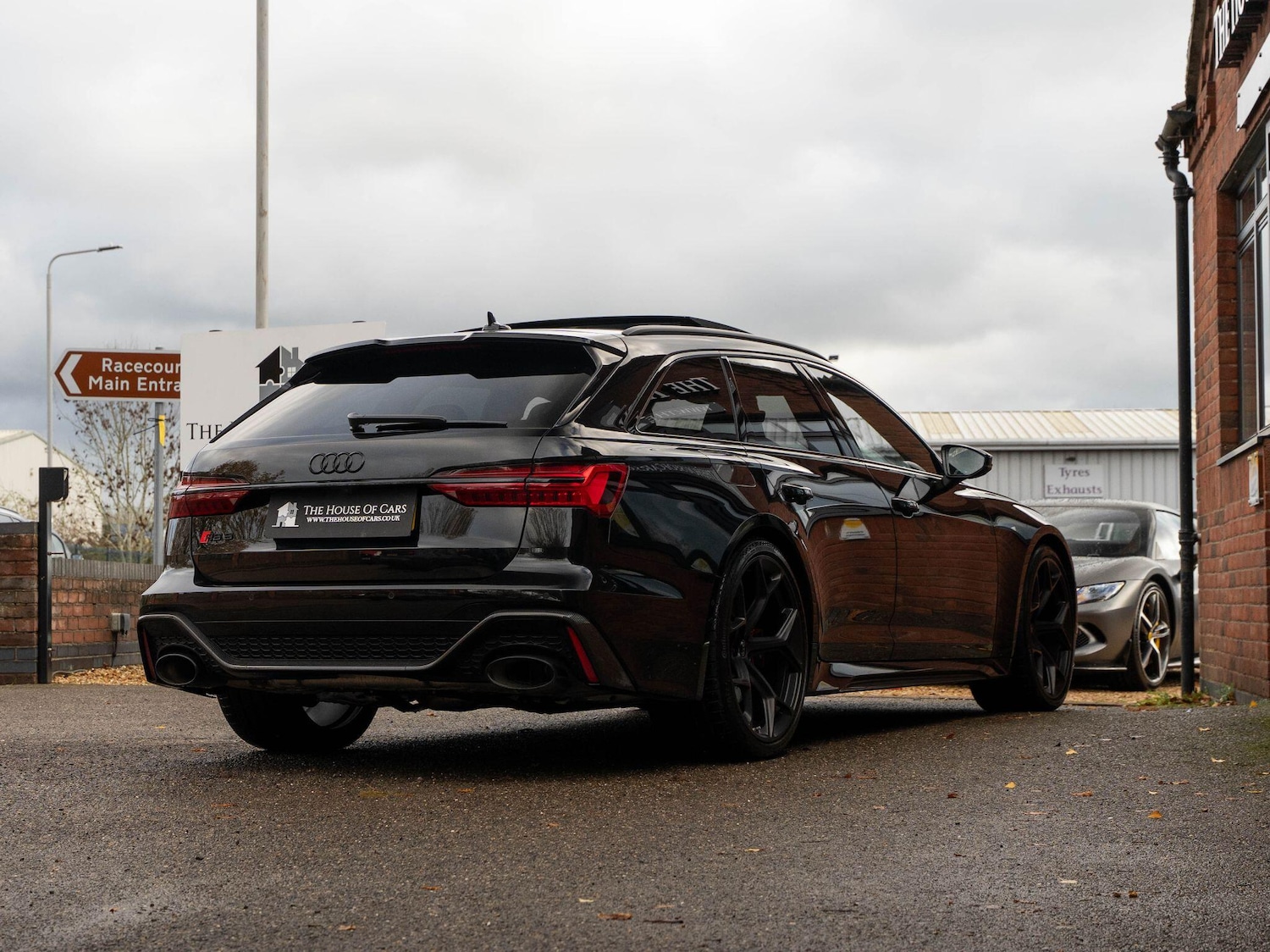 Used Audi RS6 Avant 2025 for sale - 76666841: Photo 26