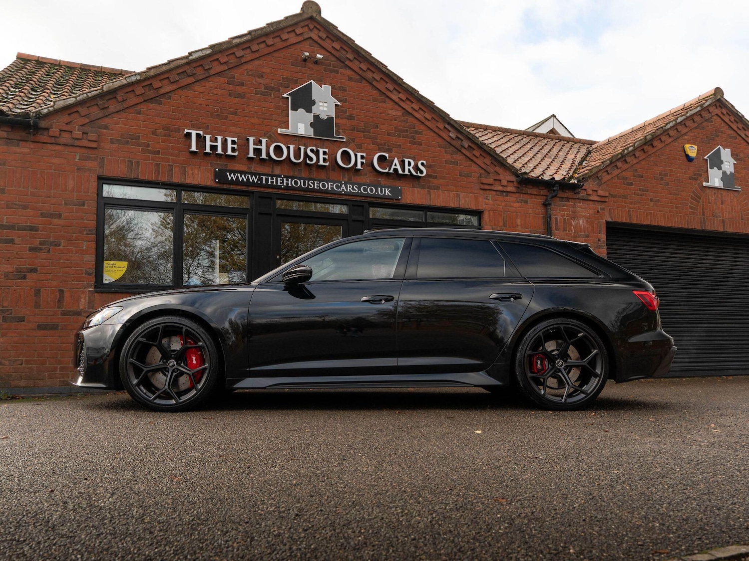 Used Audi RS6 Avant 2025 for sale - 76666841: Photo 38