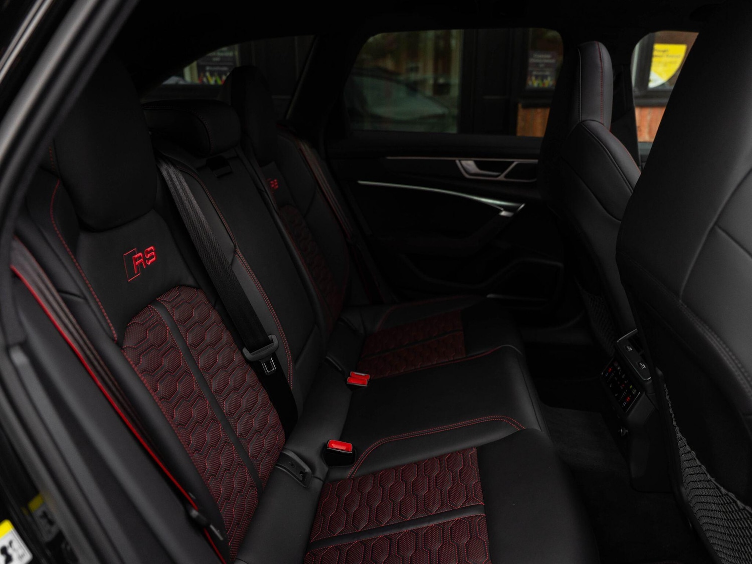 Used Audi RS6 Avant 2025 for sale - 76666841: Photo 59