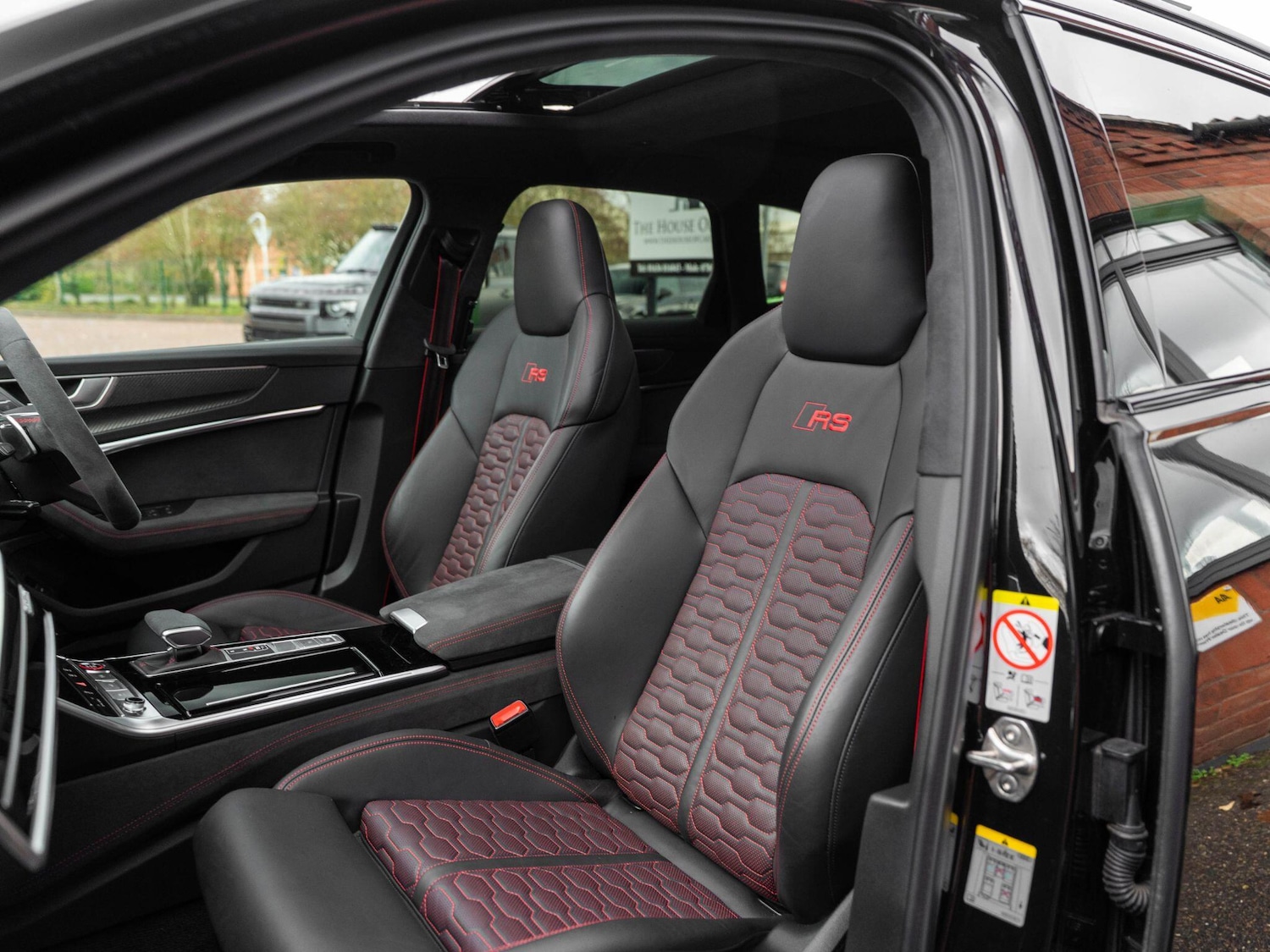 Used Audi RS6 Avant 2025 for sale - 76666841: Photo 70