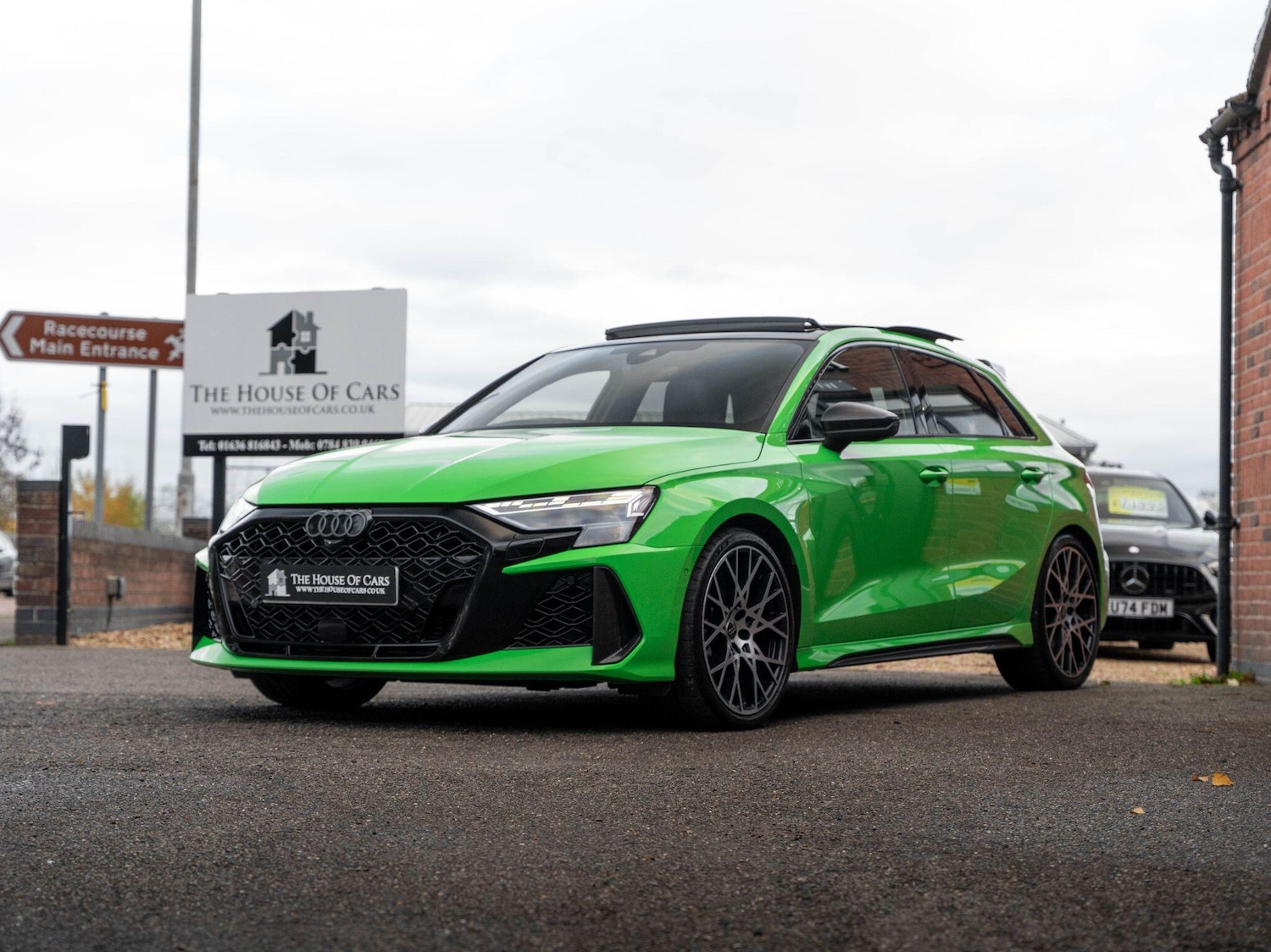 Used Audi RS3 2025 for sale - 76499118: Photo 3