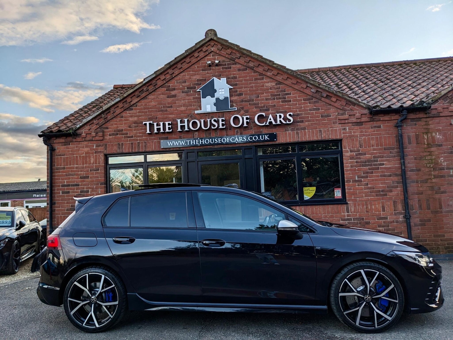 Used Volkswagen Golf 2023 for sale - 77587236: Photo 2