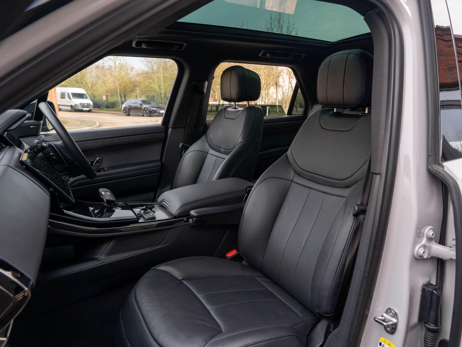 Used Land Rover Range Rover Sport 2025 for sale - 77538309: Photo 49