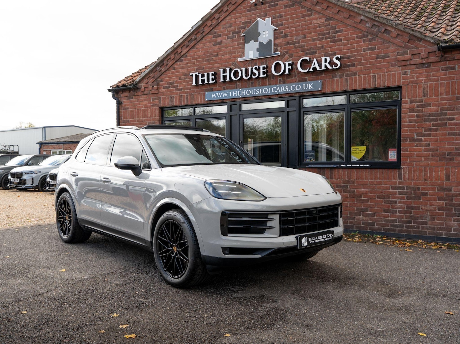 Used Porsche Cayenne 2024 for sale - 76990841: Photo 11