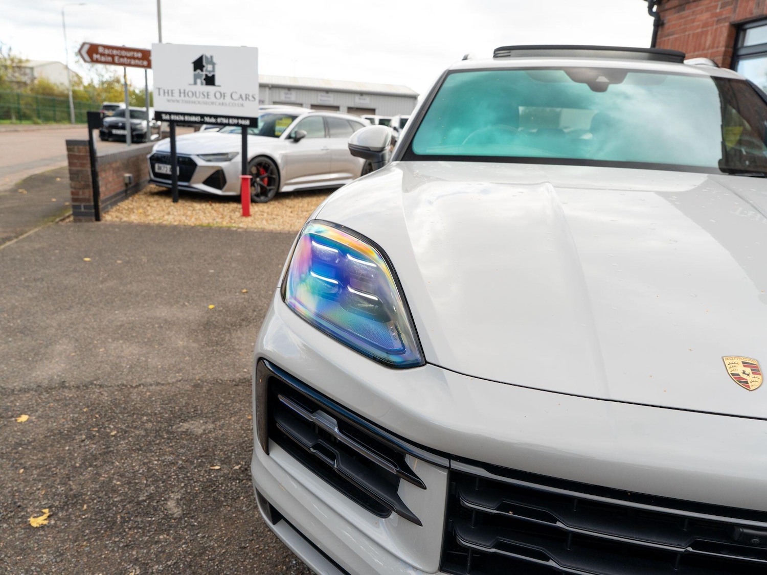 Used Porsche Cayenne 2024 for sale - 76990841: Photo 30