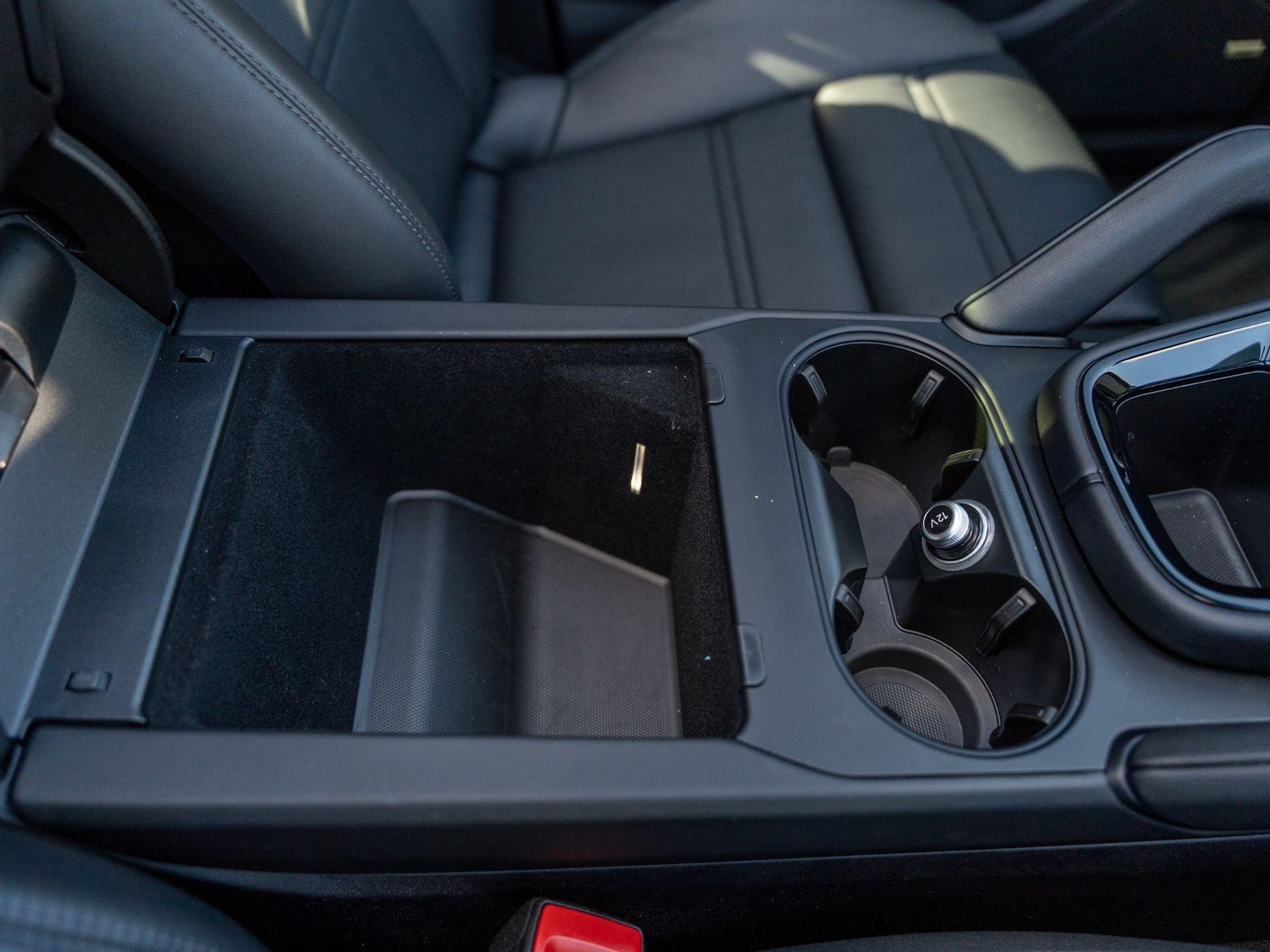 Used Porsche Cayenne 2024 for sale - 76990841: Photo 43