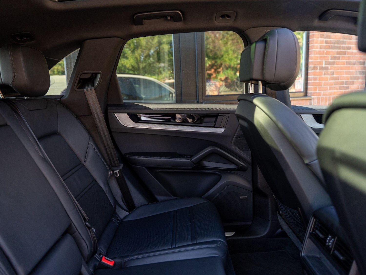 Used Porsche Cayenne 2024 for sale - 76990841: Photo 52