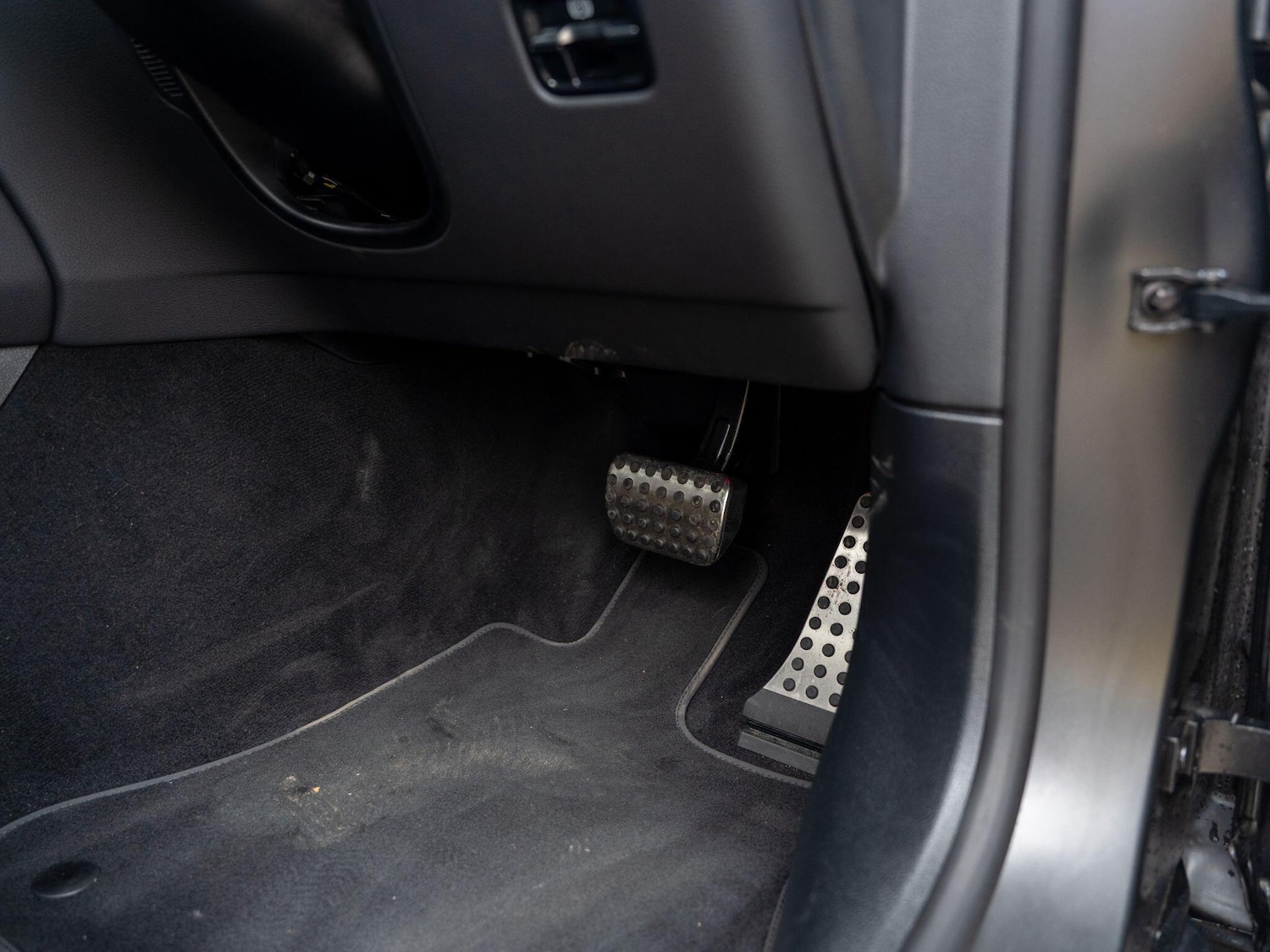 Used Mercedes-Benz GLC for sale - 77396332: Photo 86