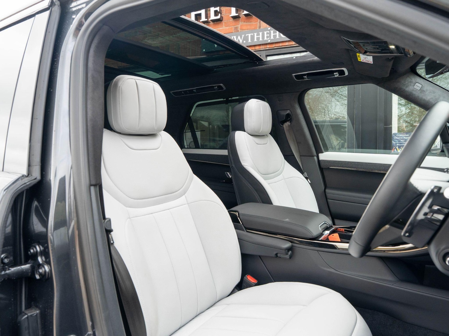 Used Land Rover Range Rover Sport 2025 for sale - 77633340: Photo 43